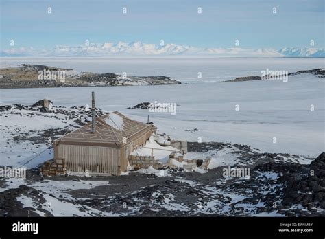 Earnest Shackletons Hut at Cape Royds, Antarctica Stock Photo - Alamy