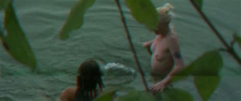 Nude Video Celebs Cindy Danel Nude Loki Dort 2012