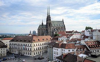 Brno climate: weather by month, temperature, rain - Climates to Travel