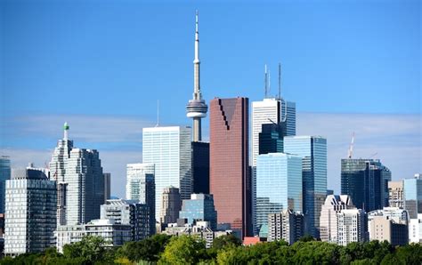 Premium Photo | Modern toronto buildings, ontario, canada