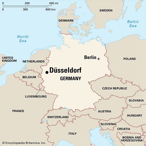 Dusseldorf History Population Map Facts Britannica