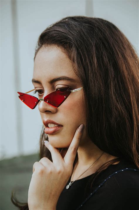 Wicked Tender Presents 3 Sunglasses Trends For Spring Summer 2020 Le