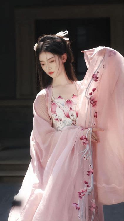 Hanfu Gallery On Tumblr Traditional Fashion Traditional Outfits