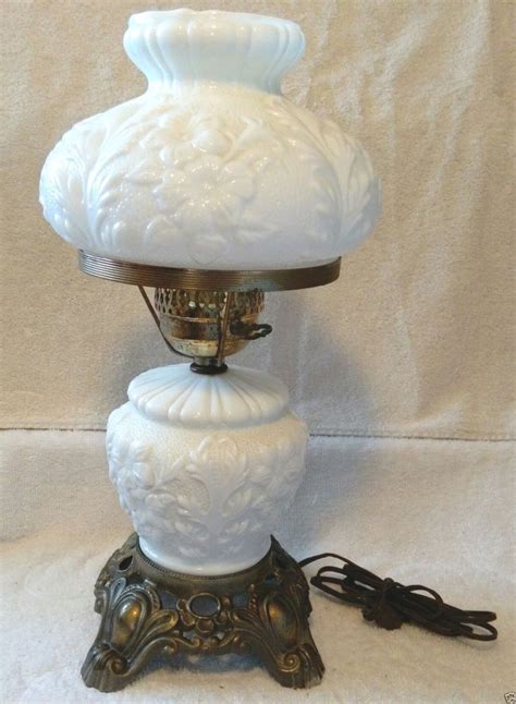 Vintage Fenton Raised Milk Glass Poppy Gwtw Hurricane Parlor Banquet Lamp Lamp Milk Glass