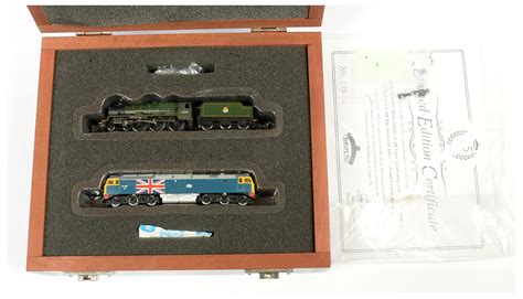 N Gauge Graham Farish By Bachmann 370 2014 Limited Edition Silver