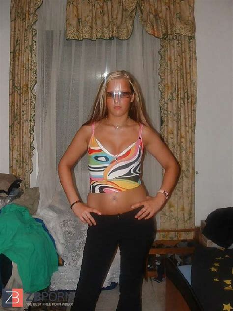 Giovane Porca ZB Porn