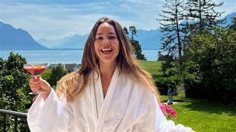 Desde La Alberca Camila Sodi Causa Sensaci N En La Red Al Posar En Bikini El Heraldo De M Xico