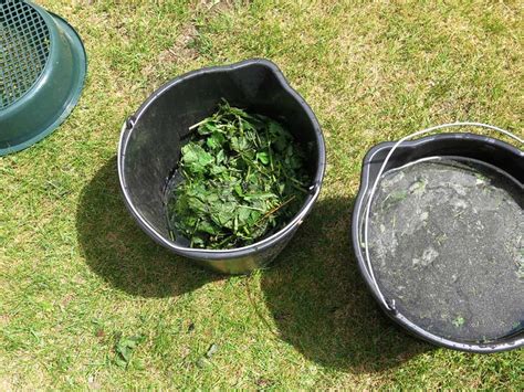 Brennnesseljauche Abseihen Gartenmoni De Altes Wissen Bewahren