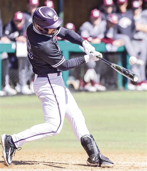 Demon errors lead to loss to Ragin’ Cajuns | Natchitoches Times