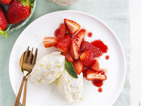 Ricottamousse Met Aardbeien Libelle Lekker