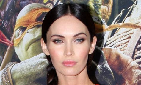 Megan Fox Flaunts Bold Bob And Fit Figure In Orange Bikini