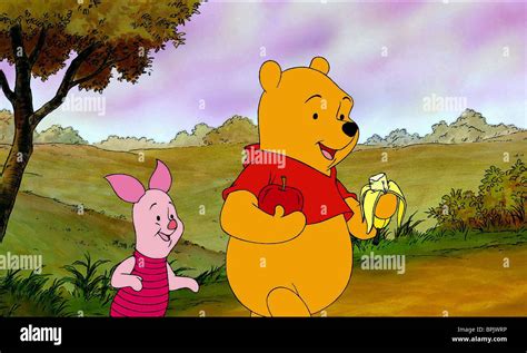 PIGLET & WINNIE THE POOH PIGLET'S BIG MOVIE (2003 Stock Photo, Royalty ...