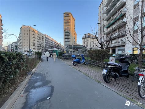 Urbanfile Milano Porta Venezia Degrado Piazza Viii Novembre