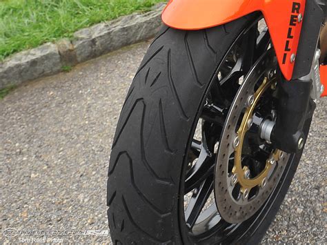 Pirelli Angel ST всесезонні шини: купити гуму Пірелі ангел ст на авто ...