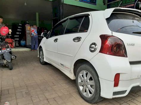 Yaris TRD Putih Manual 2013 Full Original Dijual Co Id