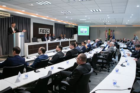 Governo de SC apresenta à indústria panorama das contas públicas FIESC