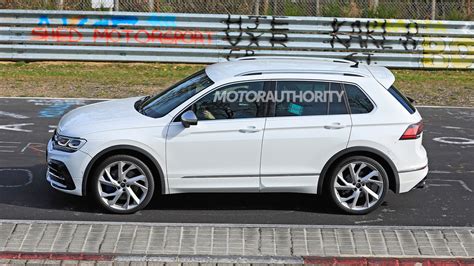 Volkswagen Tiguan R Spy Shots And Video