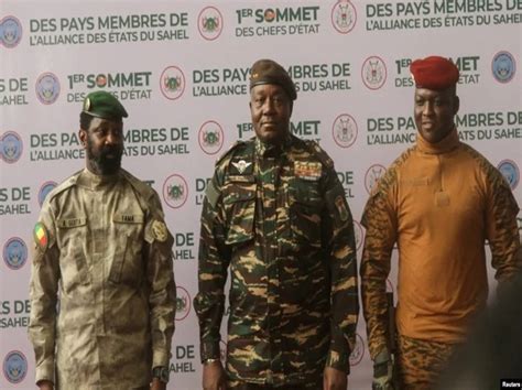 Mali Burkina et Niger les putschistes accusent lUA dune ingérence