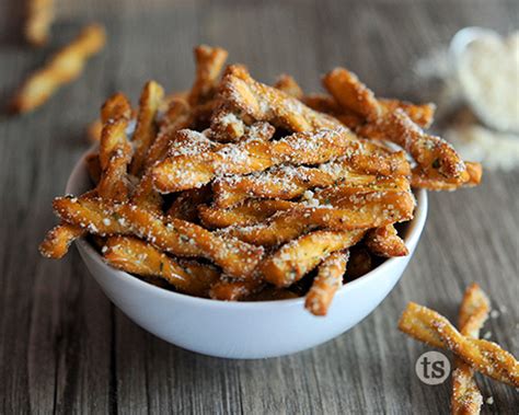 Easy Garlic Parmesan Pretzels