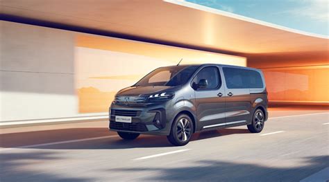 Renovado Peugeot E Traveller Chega Em Mais Tecnologia E