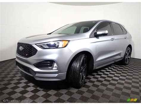 Iconic Silver Metallic Ford Edge St Awd Photo