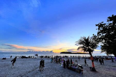 A Guide to Pantai Cenang: Top Things to Do in this Pristine Sandy Beach ...