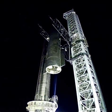 Pin By Charles Fullmer On Starship Starship Spacex Space Needle