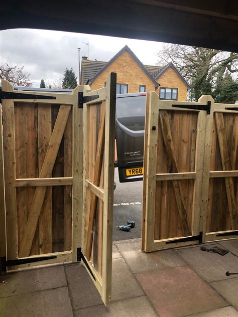 Bi Folding Driveway Gates Ultimate Uk