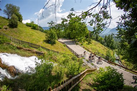 Gallery 2023 Granfondo Top Dolomites Granfondo E TraIl Running