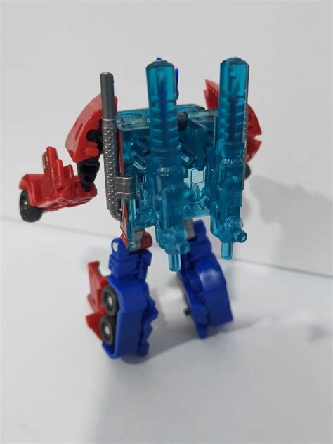 (Hasbro) Transformers Prime Cyberverse: Optimus Prime, Hobbies & Toys ...