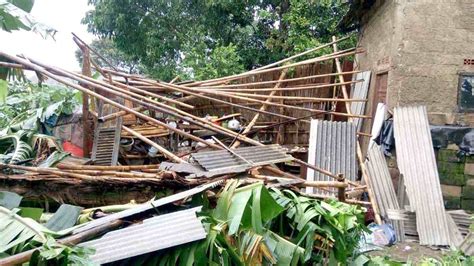 Angin Puting Beliung Rusak Puluhan Rumah Di Sukamakmur Infodesaku