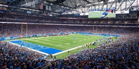 Detroit Lions sell out season tickets for second straight year | Crain ...