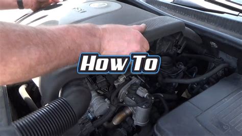 How To Remove A VW Golf 1 6 FSI MK5 Engine Cover YouTube