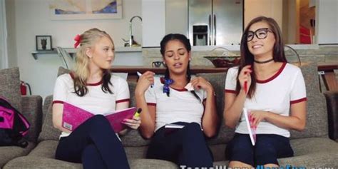 Petite Casting Amateur Sucking Cock POV Tnaflix