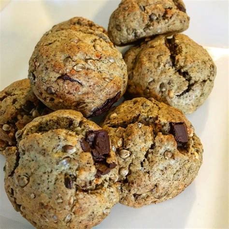 Des Cookies La Farine Et Aux Graines De Chanvre Les Herbes De Lajoie