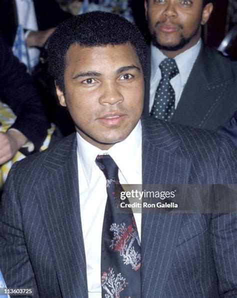 The Greatest New York City Premiere Muhammad Ali Photos And Premium