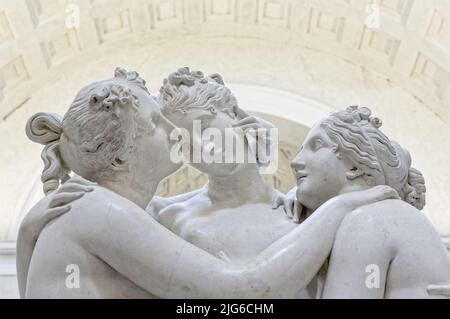 Sculpture Of The Three Graces By Antonio Canova Inside The Hermitage