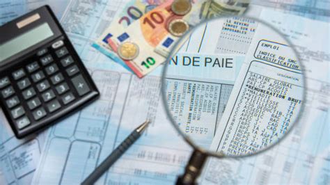 Description gestionnaire de paie fiche métier salaire formation