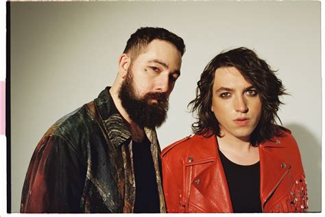 LOVELESS Release Latest Track 'I Hope I'm Not Sick' | HEAVY Magazine