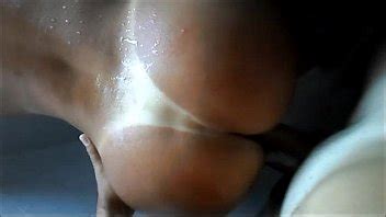 Moreno A Faxineira Dentro Do Banheiro Xvideos Porno Tarado