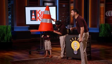 Jimmy Kimmel Makes A Pitch For The Most Unusual Inventions On ‘Shark ...