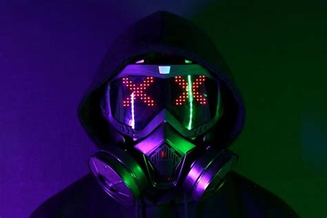 The Cyber Mask Air Conditioned Gas Mask With Built In Fans App