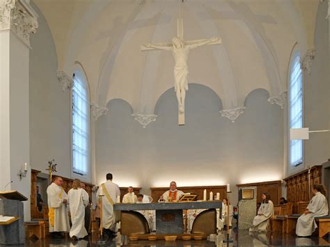 Neuer Glanz F R St Felix Und Regula Katholische Kirche Im Kanton Z Rich