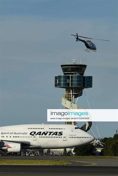 QANTAS 747 FAREWELL Qantas Airways Flight QF7474 Taxies As It Prepares