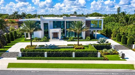 A West Palm Beach Contemporary Modern Home Listed for $8,650,000