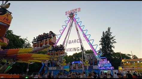 Feria de atracciones I Jardines del Turia I Valencia España I julio