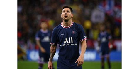 Football Ligue 1 Paris réussit sa première avec Messi