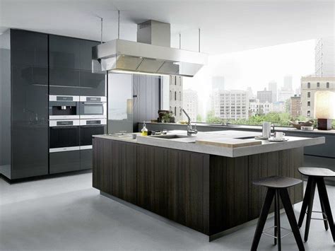 Lacquered Wooden Kitchen With Island Artex By Varenna By Poliform