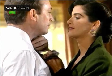 Agosto Nude Scenes Aznude