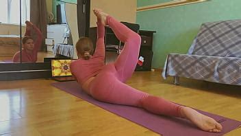 Yoga XVIDEOS